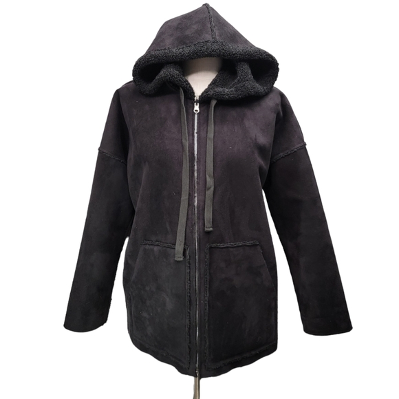 Velvet by Graham & Spencer Jackets & Blazers - VELVET BY GRAHAM & SPENCER FAUX SUEDE JACKET WITH SHERPA